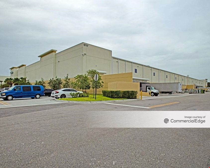 Prologis Turnpike Crossing - 6717 Belvedere Road