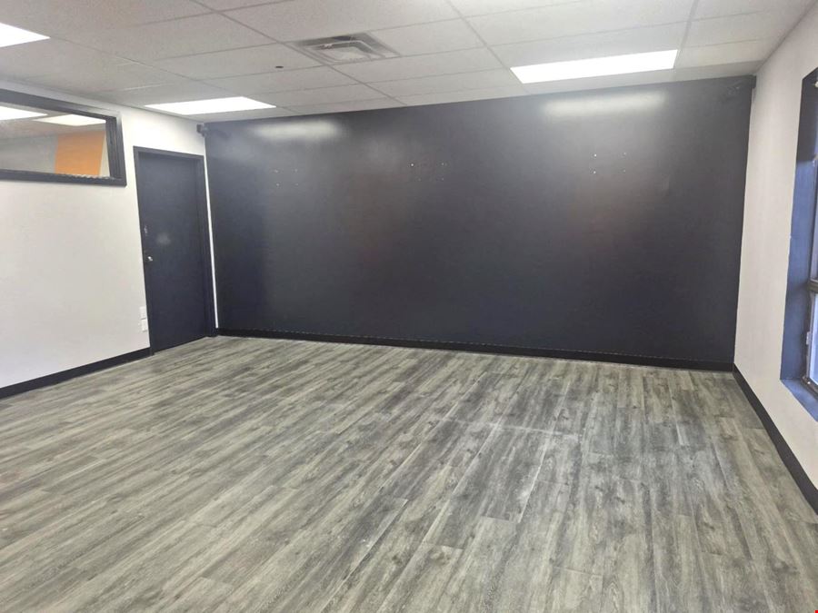 21 Concourse Gate, Ottawa, ON