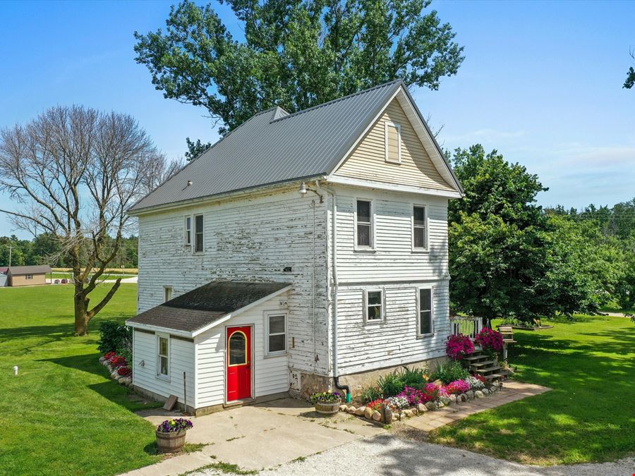 3106 E County Hwy V Mishicot
