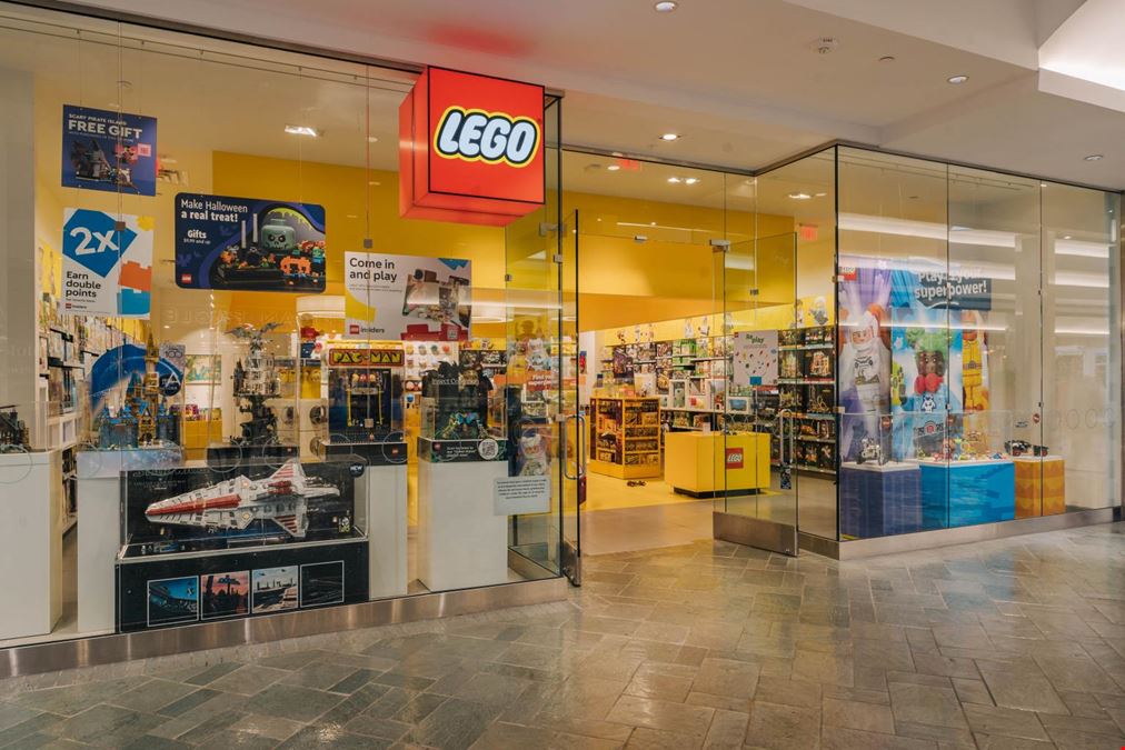 Lakeside Shopping Center