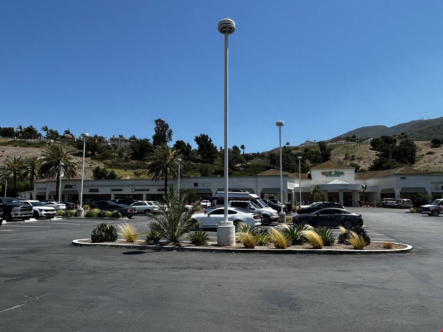 GREEN RIVER PROMENADE (Strip Center)