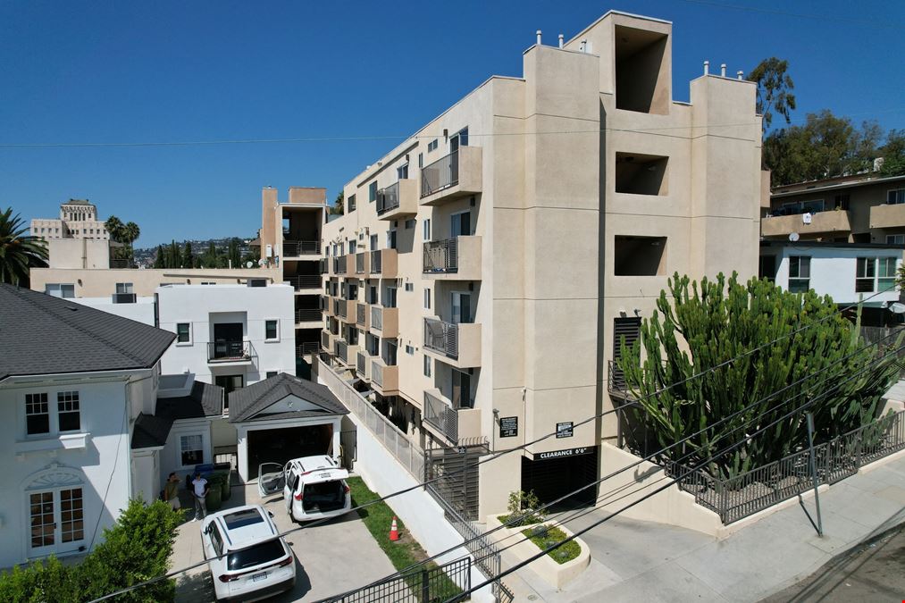 6543 Franklin Ave