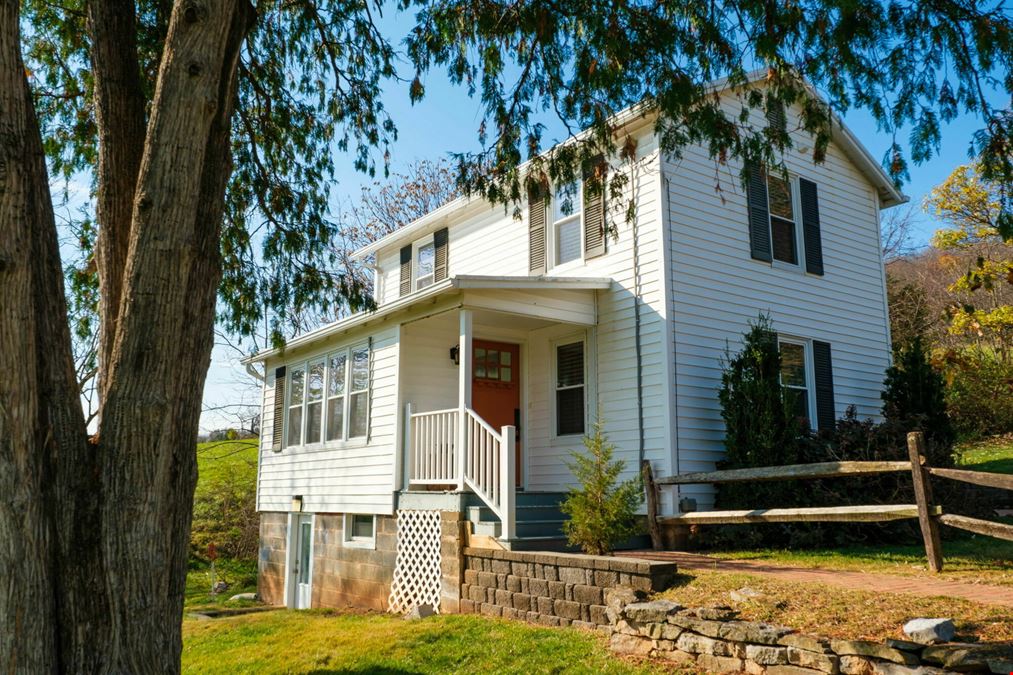 HISTORIC ESTATE HOME ON 15 ACRES