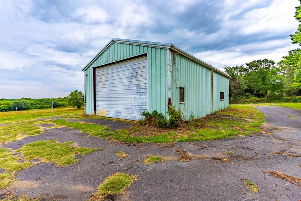 Warehouse for Sale on US-175