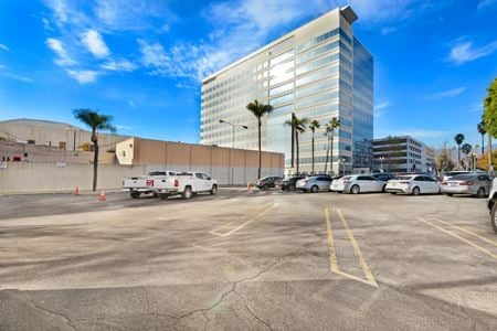 Preview of Office space for Sale at 401 W 4th St