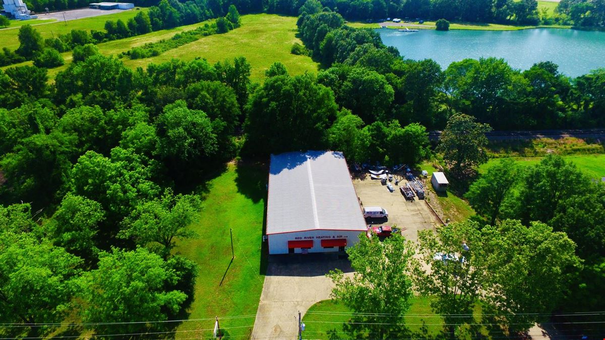 Commercial 6000 Square Feet Hope Arkansas