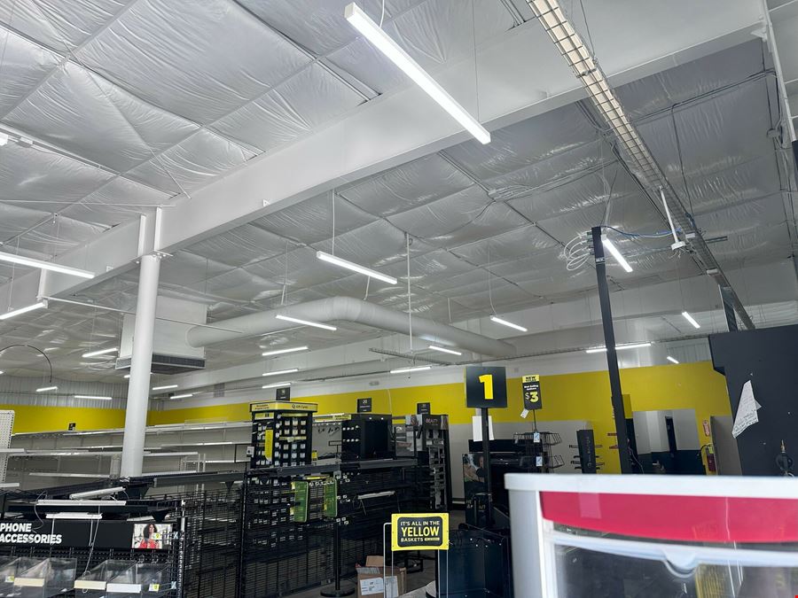 Bluebird Freestanding Retail Flex Center