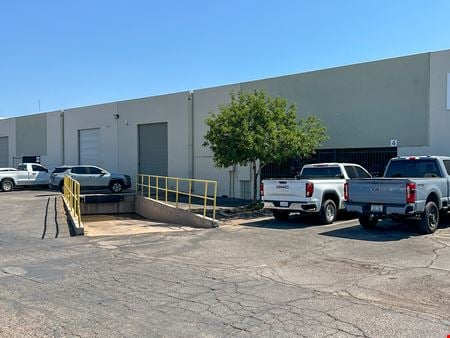 Preview of Industrial space for Rent at 447 W Watkins St