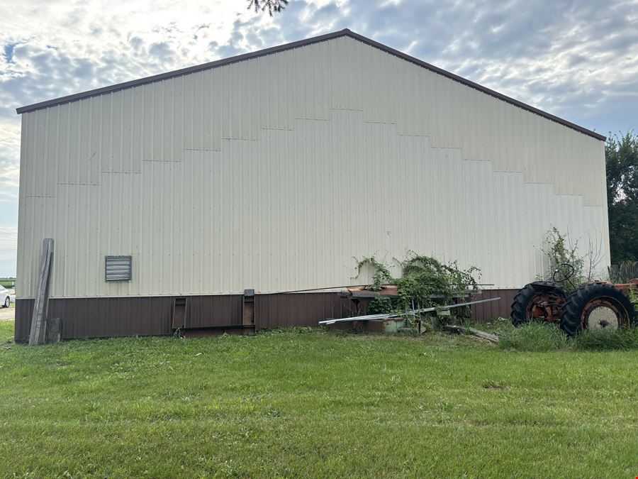 207 N 4099th Rd