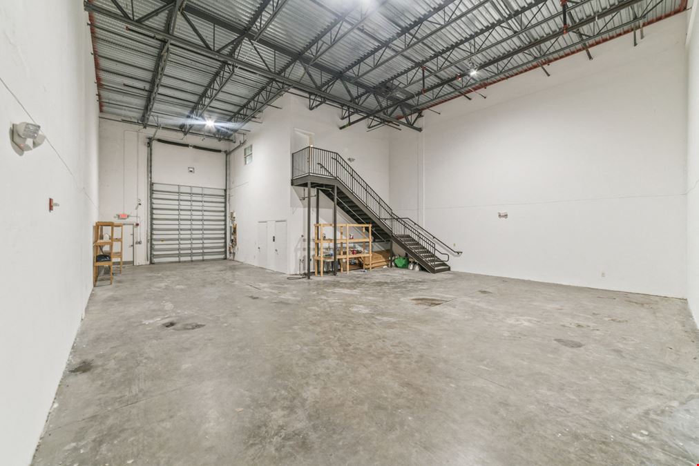 Andrews Business Center Office/Warehouse