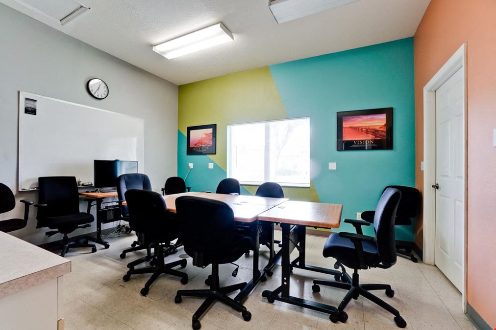 AMAZING INVESTMENT OPPORTUNITY ON UNIVERSITY PKWY.!