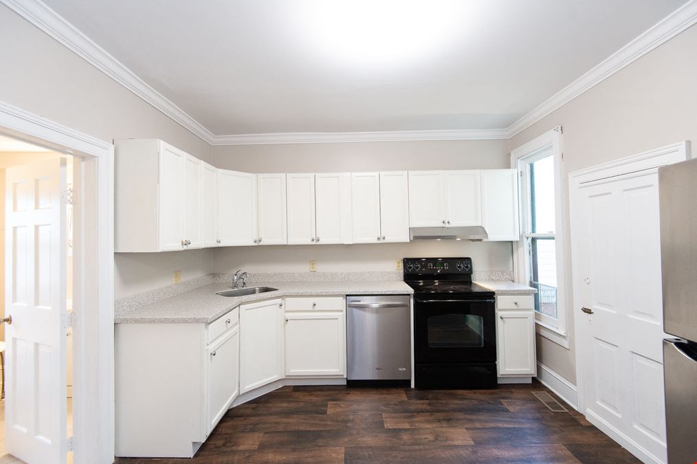 411 Goldsborough