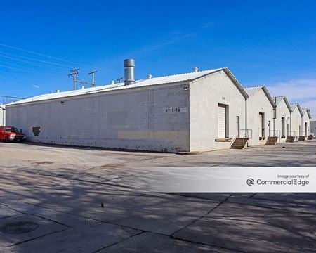 Preview of Industrial space for Rent at 2701 Ludelle Street