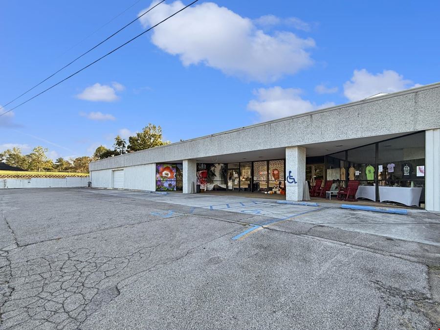 2405 Decatur Hwy
