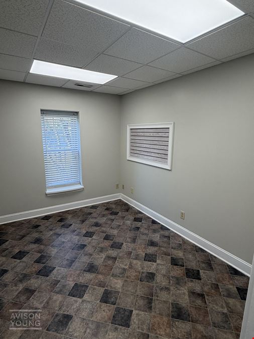 841 E Main Street