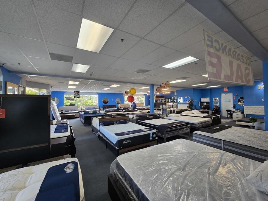 Retail/Office Corner Unit 100-101-102