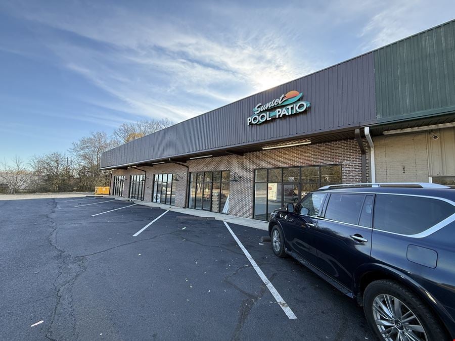 Newly Renovated Retail Strip Center