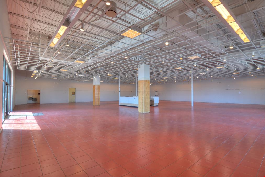 Free Standing Retail Facility