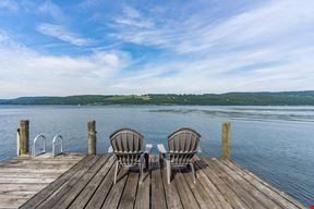 Lakeside Lodging