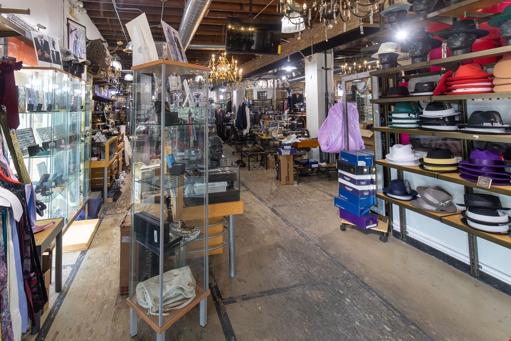 2950 W. Fullerton Ave | For Lease