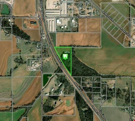 Preview of VacantLand space for Sale at E. I-35 & Sycamore Rd