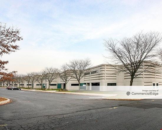 Preview of Industrial space for Rent at 400 Apgar Drive