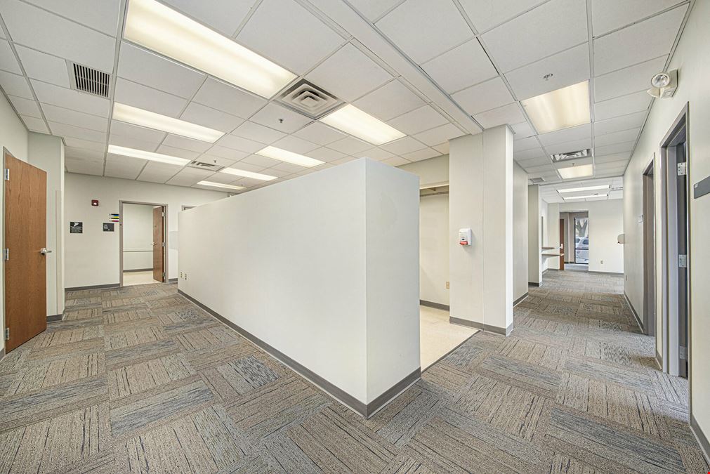 72 Sheldon Ave SE