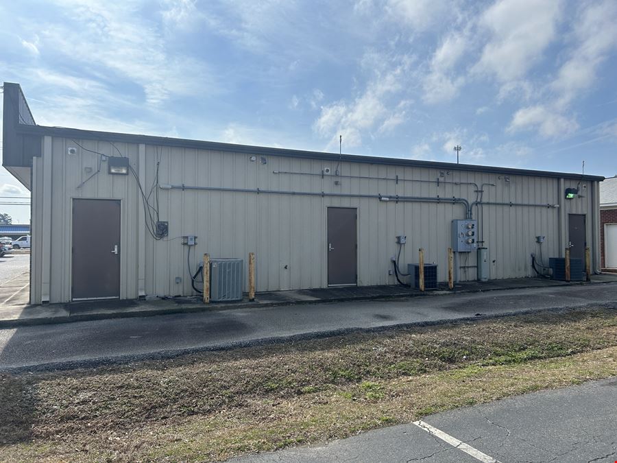 401 2nd Loop Rd
