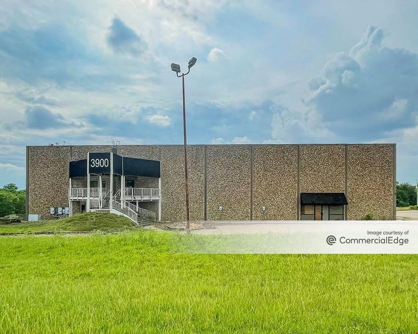 3900 Benbrook Blvd.