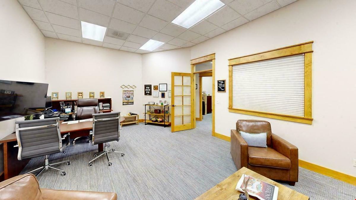 Country Manor Office Building