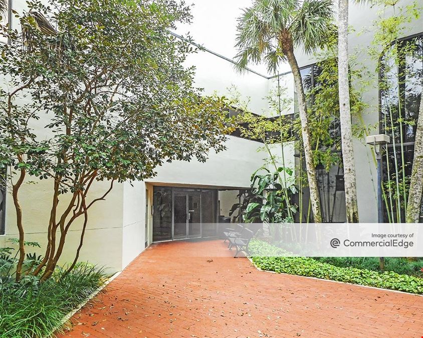 Fairway Corporate Center III - 14645 NW 77th Avenue