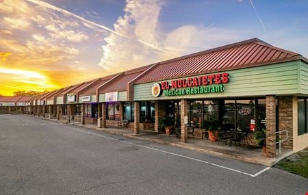 Preview of Retail space for Rent at 913 10TH ST E