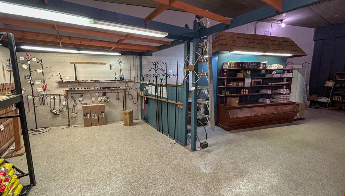 407 2nd Ave NW - Retail and Warehouse Space for Lease/Sale 