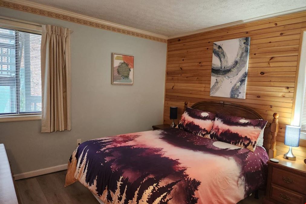 1102 Ski View Dr Unit 208