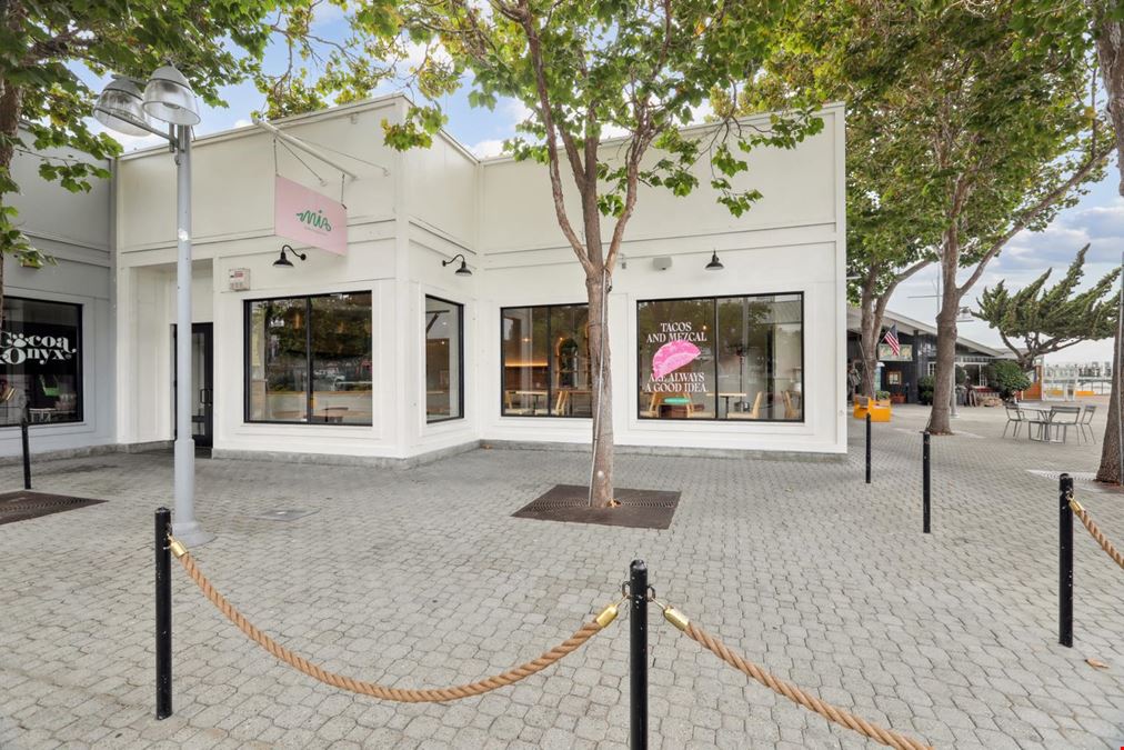 Jack London Square - Water Street 1