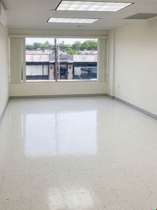 3,000 SF | 3041 Avenue U | Built Out Medical Office for Lease