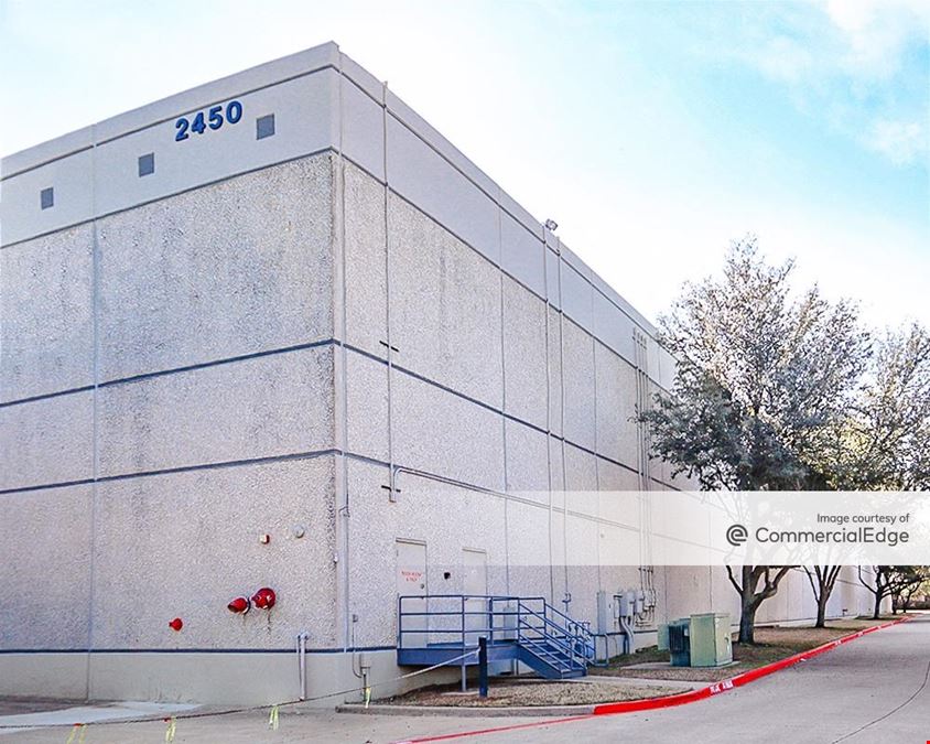 2450 SW Grapevine Pkwy