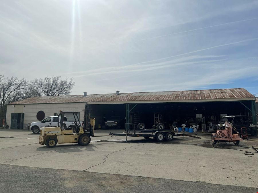 ±16,538 SF of Industrial Buildings (6) on ±1.96 Acres