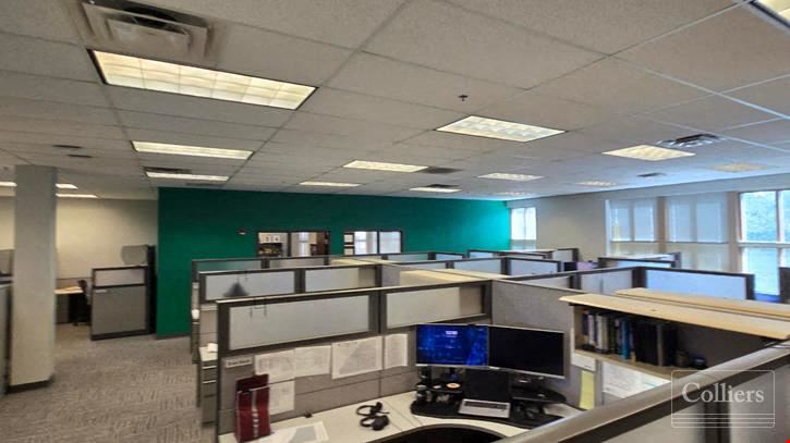 ±5,200 - ±10,419 SF Class-A Office Space Available at the Heart of Daniel Island