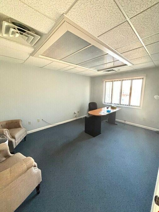 1543 Kingsley Ave #7