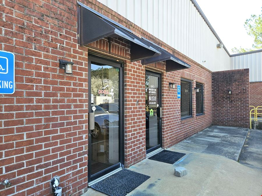For Lease 2,400 SF Office Warehouse Stonecrest