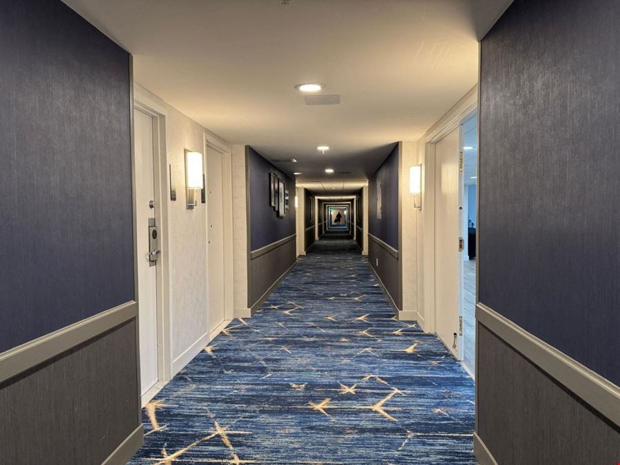DoubleTree by Hilton Baltimore North - 1726 Reisterstown Rd Pikesville