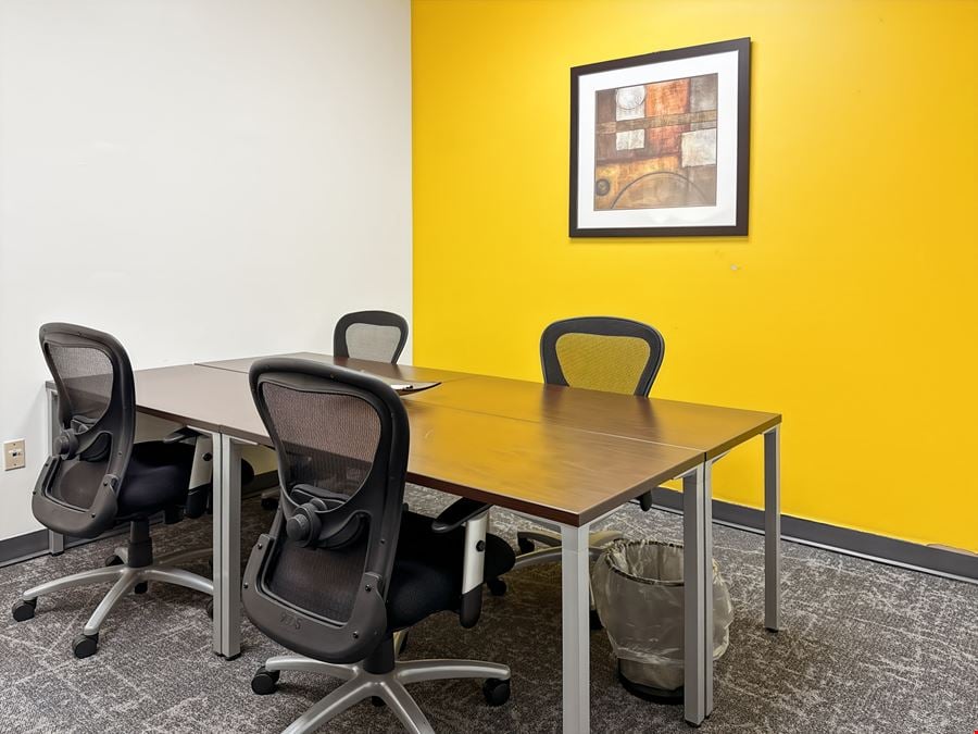 Regus - Huntsville - Cummings Research Park