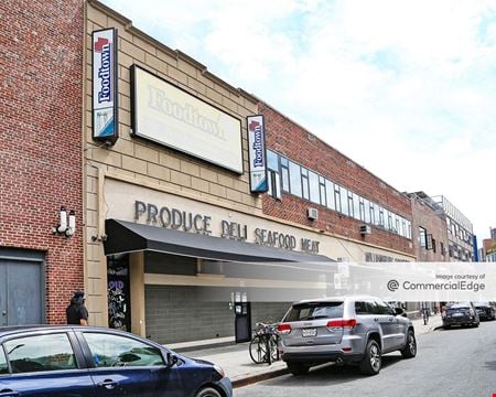 Preview of Retail space for Rent at 156 North 4th Street