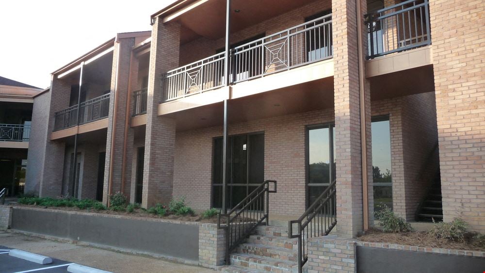 Office Complex in Flowood | 660 Place