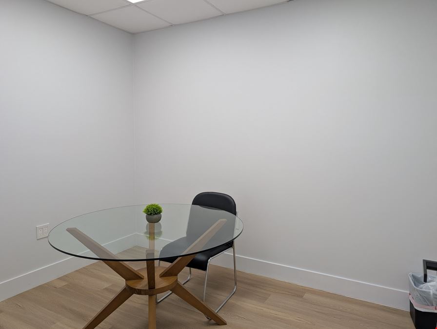 655 Middle Country Rd 2995 sq.ft office space