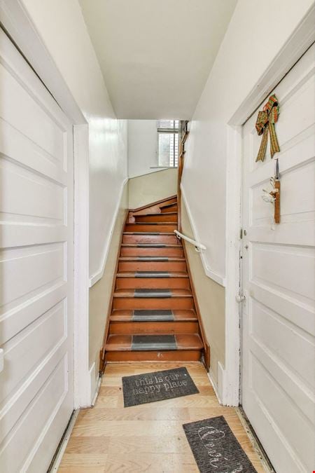 2916 West 25th Place