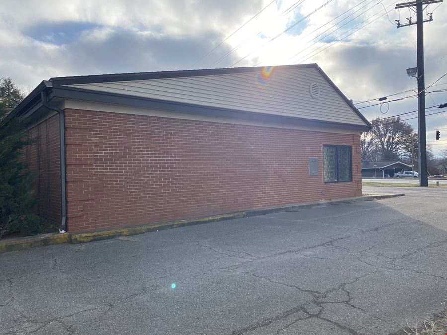 OFFICE / RETAIL - Epworth & Newburgh Road