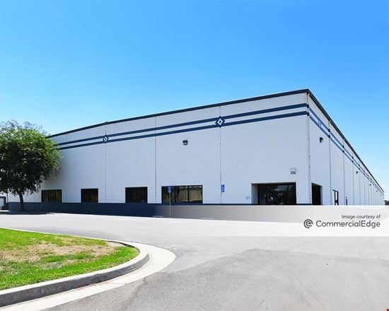 Preview of Industrial space for Rent at 7101 West Doe Avenue