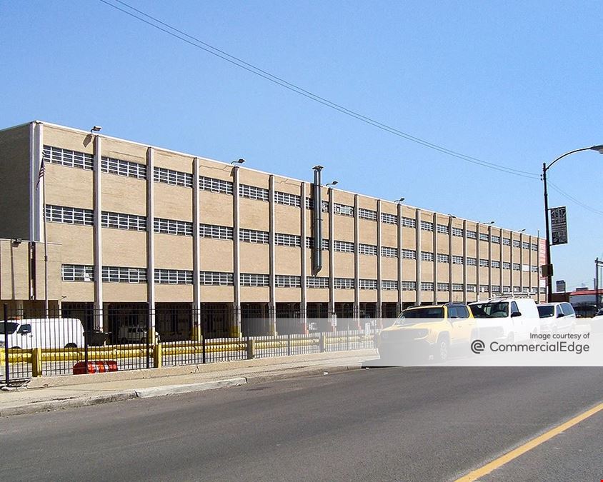 4800 & 5000 West Roosevelt Road